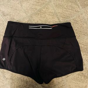 Lululemon run times shorts